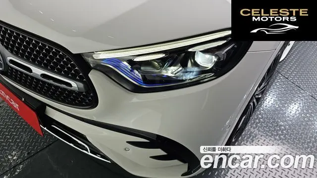 MERCEDES BENZ GLC-Classe X254 GLC300 4MATIC Coupé 2024 — photo 8 sur 31