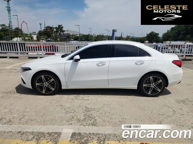 MERCEDES BENZ A-Classe W177 A220 Berline 2024 — photo 16 sur 26