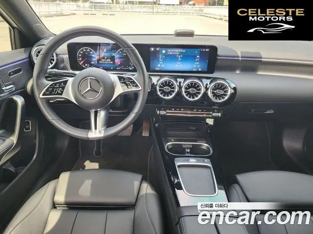 MERCEDES BENZ A-Classe W177 A220 Berline 2024 — photo 8 sur 26