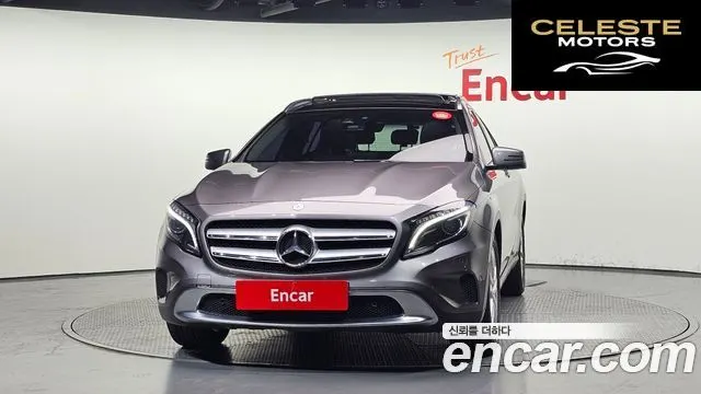 MERCEDES BENZ GLA-Classe X156 GLA200 d 4MATIC 2016 — photo 3 sur 20
