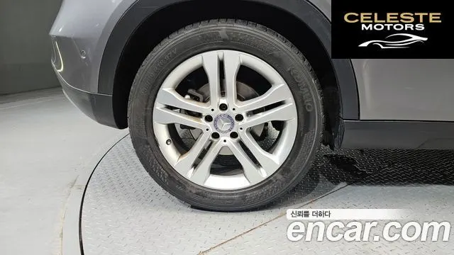MERCEDES BENZ GLA-Classe X156 GLA200 d 4MATIC 2016 — photo 5 sur 20