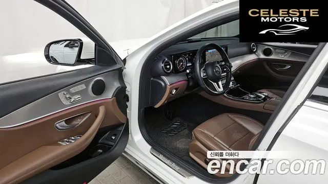 MERCEDES BENZ E-Classe W213 E300 Avantgarde 2019 — photo 13 sur 30