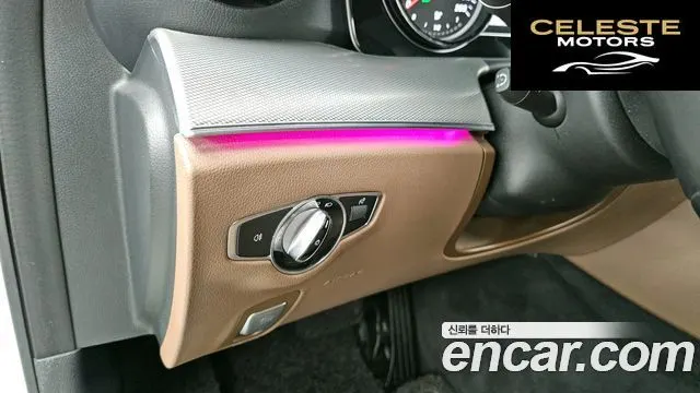 MERCEDES BENZ E-Classe W213 E300 Avantgarde 2019 — photo 27 sur 30