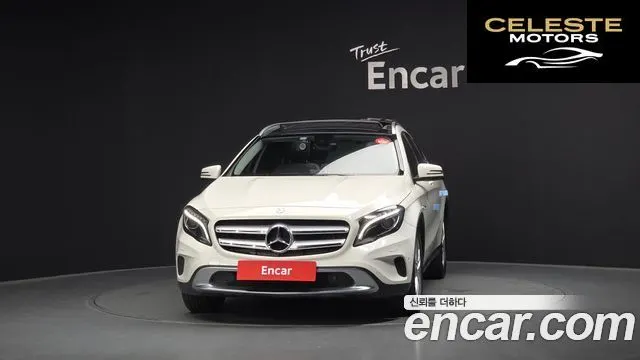 MERCEDES BENZ GLA-Classe X156 GLA200 CDI 2015 — photo 3 sur 20