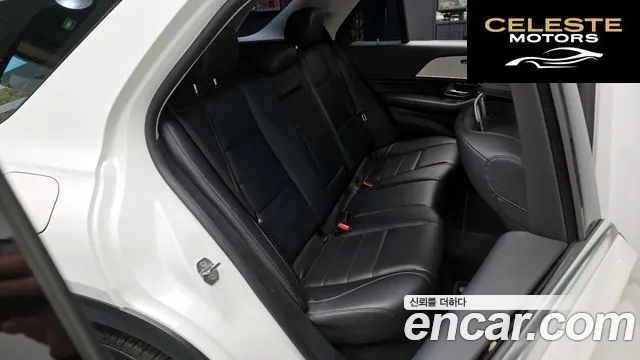 MERCEDES BENZ GLE-Classe W167 GLE300d 4MATIC 2020 — photo 17 sur 35