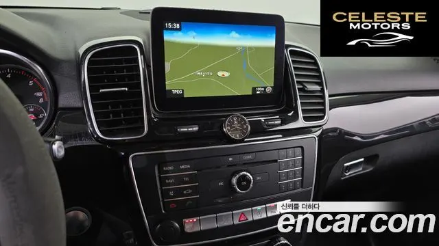 MERCEDES BENZ GLE-Classe W166 GLE250 d 4MATIC 2016 — photo 12 sur 20
