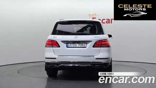 MERCEDES BENZ GLE-Classe W166 GLE250 d 4MATIC 2016 — photo 4 sur 20