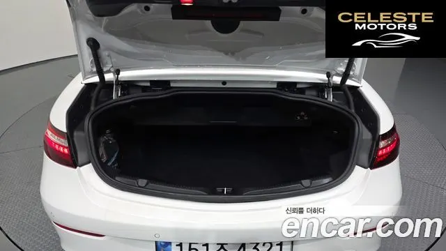 MERCEDES BENZ E-Classe W213 E450 4MATIC Cabriolet 2023 — photo 26 sur 36