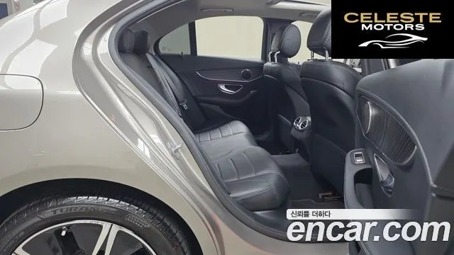 MERCEDES BENZ C-Classe W205 C220 d 4MATIC Exclusive 2019 — photo 17 sur 30