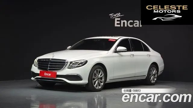 MERCEDES BENZ E-Classe W213 E300 4MATIC Exclusive 2018 — photo 36 sur 41
