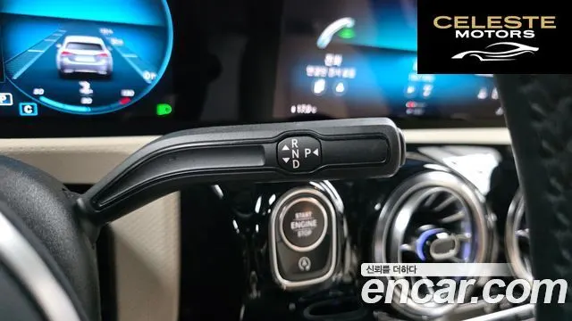 MERCEDES BENZ A-Classe W177 A220 Berline 2023 — photo 12 sur 30