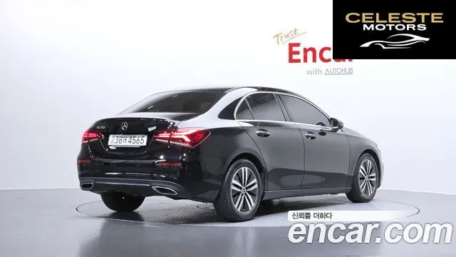 MERCEDES BENZ A-Classe W177 A220 Berline 2023 — photo 2 sur 30