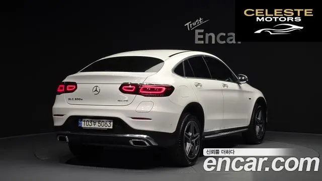 MERCEDES BENZ GLC-Classe X253 GLC300e 4MATIC Coupé 2021 — photo 2 sur 31