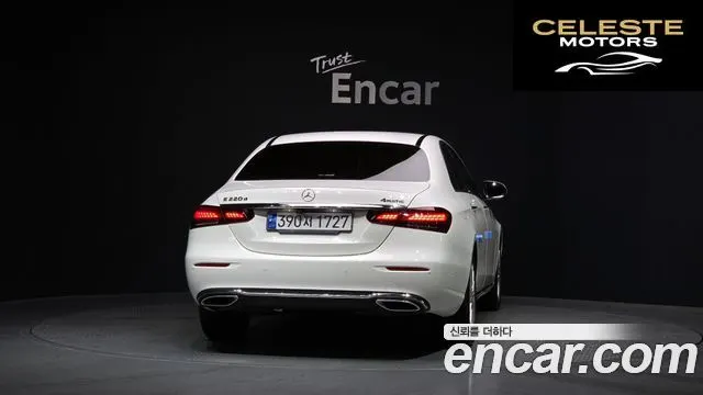 MERCEDES BENZ E-Classe W213 E220d 4MATIC Exclusive 2021 — photo 4 sur 20