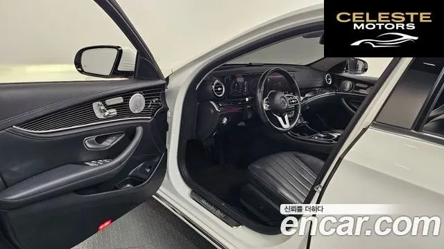 MERCEDES BENZ E-Classe W213 E450 4MATIC Exclusive 2020 — photo 13 sur 36
