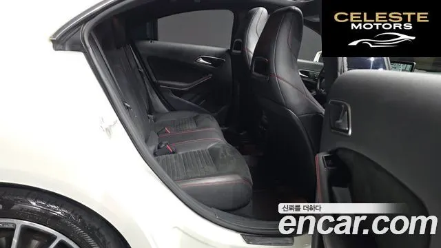 MERCEDES BENZ CLA-Classe C117 CLA250 4MATIC 2015 — photo 12 sur 20