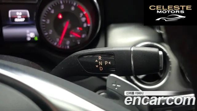 MERCEDES BENZ CLA-Classe C117 CLA250 4MATIC 2015 — photo 9 sur 20