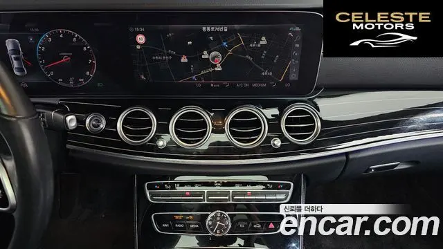 MERCEDES BENZ E-Classe W213 E450 4MATIC Exclusive 2020 — photo 18 sur 36