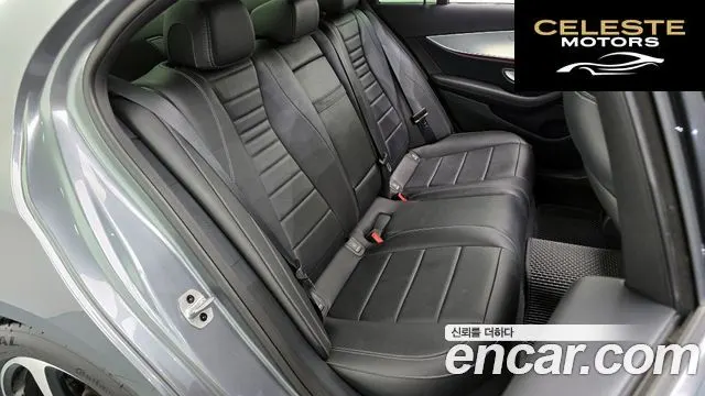 MERCEDES BENZ E-Classe W213 E250 Avantgarde 2020 — photo 17 sur 32