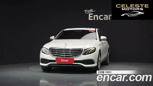 MERCEDES BENZ E-Classe W213 E300 4MATIC Exclusive 2018 — photo 2 sur 41