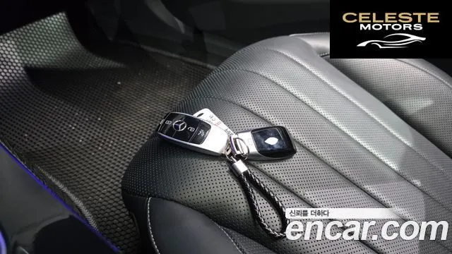 MERCEDES BENZ E-Classe W213 E300 4MATIC Exclusive 2018 — photo 21 sur 41
