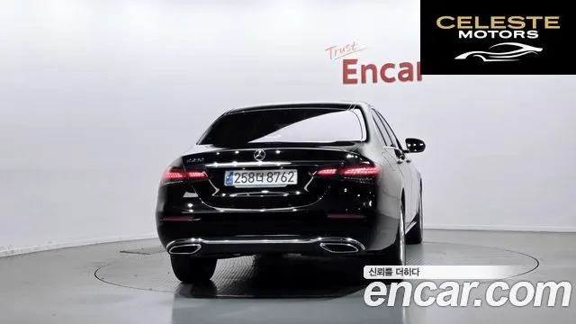 MERCEDES BENZ E-Classe W213 E250 Exclusive 2023 — photo 4 sur 26