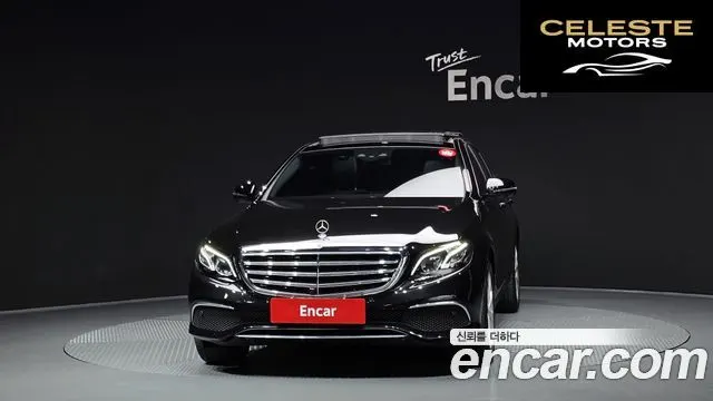 MERCEDES BENZ E-Classe W213 E300 4MATIC Exclusive 2019 — photo 3 sur 30