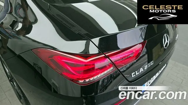 MERCEDES BENZ CLA-Classe C118 CLA250 4MATIC 2020 — photo 9 sur 36