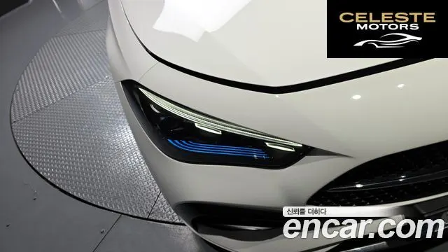 MERCEDES BENZ CLE-Classe C236 CLE200 Cabriolet 2024 — photo 8 sur 33