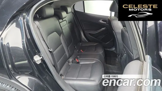 MERCEDES BENZ GLA-Classe X156 GLA200 d 2016 — photo 11 sur 20