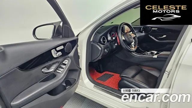 MERCEDES BENZ C-Classe W205 C200 2017 — photo 10 sur 20