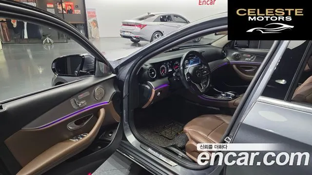 MERCEDES BENZ E-Classe W213 E300 Avantgarde 2019 — photo 10 sur 20