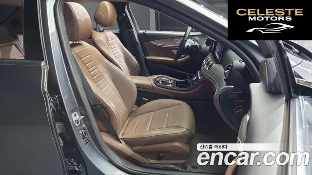 MERCEDES BENZ E-Classe W213 E300 Avantgarde 2019 — photo 12 sur 20