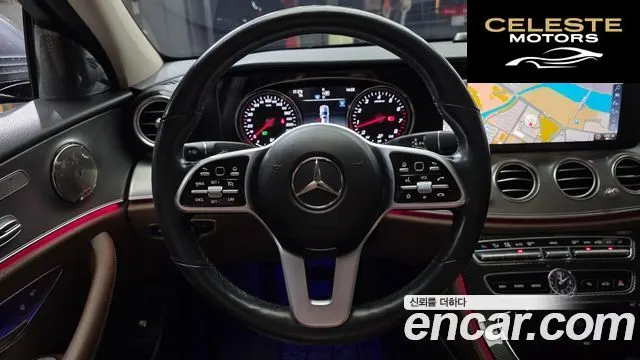 MERCEDES BENZ E-Classe W213 E300 Avantgarde 2019 — photo 13 sur 20