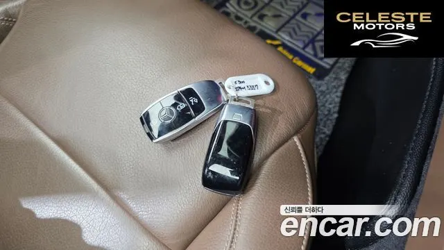 MERCEDES BENZ E-Classe W213 E300 Avantgarde 2019 — photo 18 sur 20