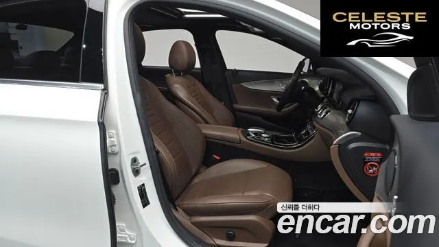 MERCEDES BENZ E-Classe W213 E300 Avantgarde 2019 — photo 16 sur 32