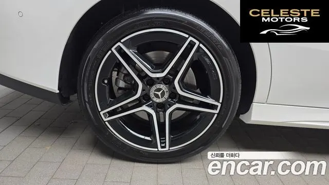 MERCEDES BENZ CLA-Classe C118 CLA250 4MATIC 2021 — photo 5 sur 30