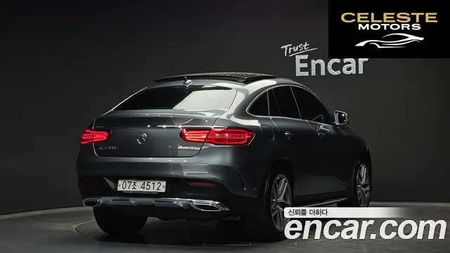MERCEDES BENZ GLE-Classe W166 GLE350 d 4MATIC Coupé 2017 — photo 2 sur 20
