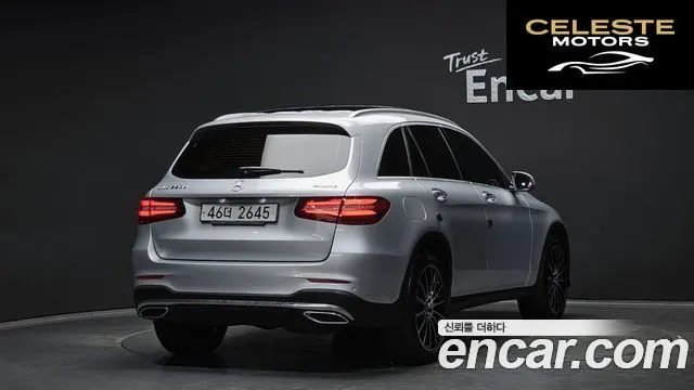 MERCEDES BENZ GLC-Classe X253 GLC250 d 4MATIC 2018 — photo 2 sur 20