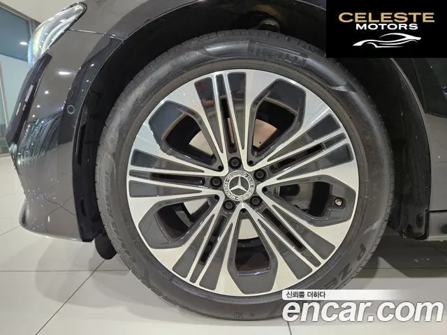 MERCEDES BENZ E-Classe W214 E220d 4MATIC Exclusive 2024 — photo 5 sur 26