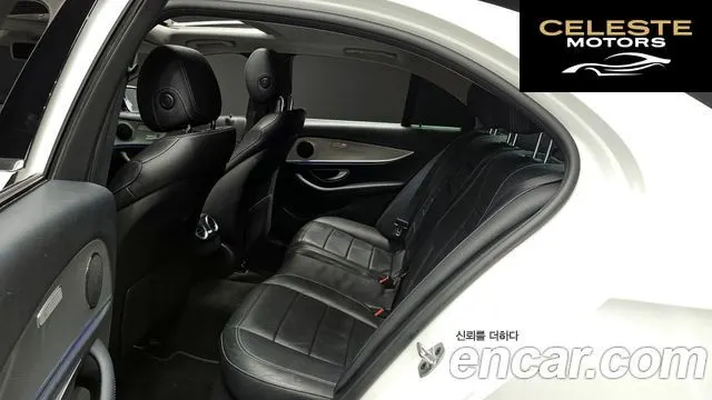 MERCEDES BENZ E-Classe W213 E300 Avantgarde 2019 — photo 12 sur 20