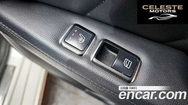 MERCEDES BENZ CLS-Classe W218 CLS350 2013 — photo 21 sur 31