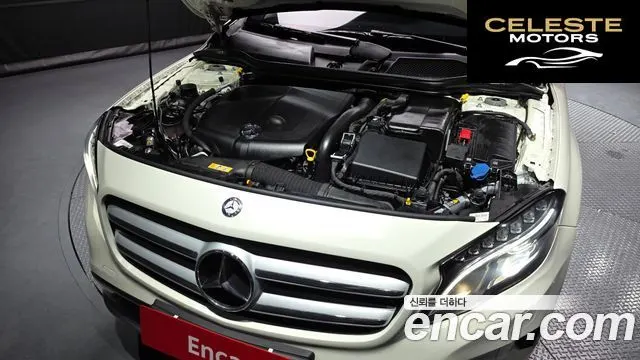 MERCEDES BENZ GLA-Classe X156 GLA200 d 2017 — photo 6 sur 20