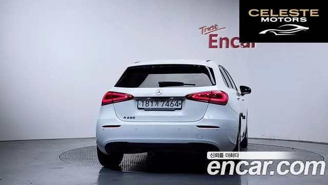 MERCEDES BENZ A-Classe W177 A220 Hatchback 2019 — photo 3 sur 39