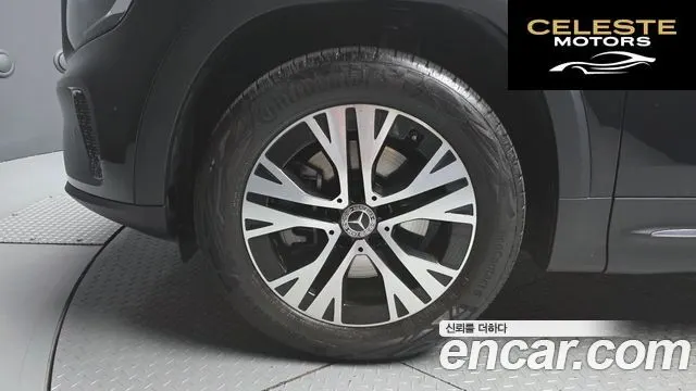 MERCEDES BENZ GLB-Classe X247 GLB200 d 2024 — photo 5 sur 31