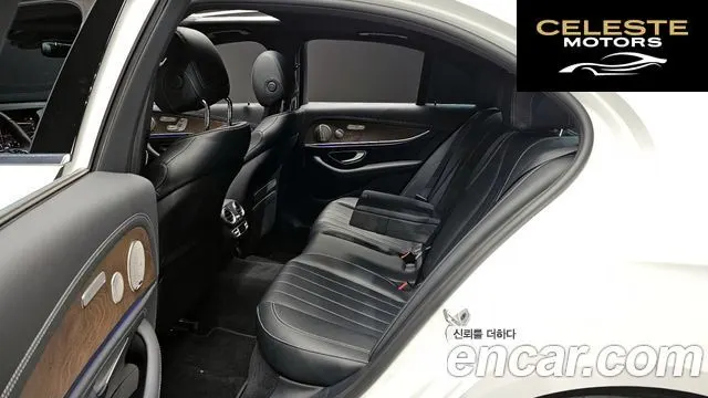 MERCEDES BENZ E-Classe W213 E300e 4MATIC Exclusive 2022 — photo 16 sur 33