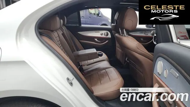 MERCEDES BENZ E-Classe W213 E350 4MATIC Avantgarde 2021 — photo 17 sur 39