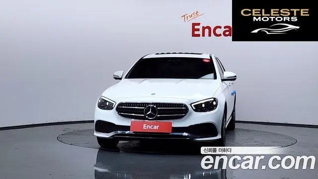 MERCEDES BENZ E-Classe W213 E350 4MATIC Avantgarde 2021 — photo 3 sur 39