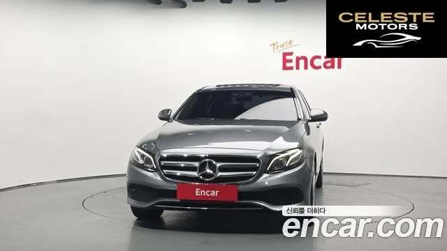 MERCEDES BENZ E-Classe W213 E220d 4MATIC Avantgarde 2017 — photo 3 sur 20
