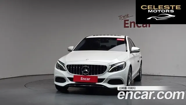 MERCEDES BENZ C-Classe W205 C200 Avantgarde 2017 — photo 2 sur 31